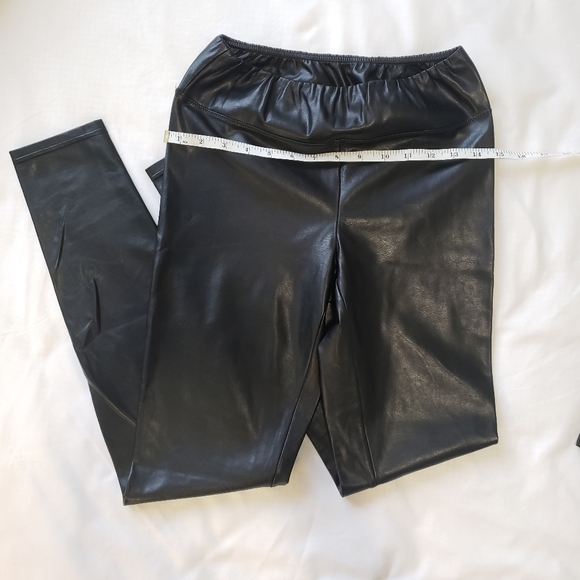 WILFRED FREE Vegan Leather Skinny Pants | Black | Size Small - Picture 5 of 8
